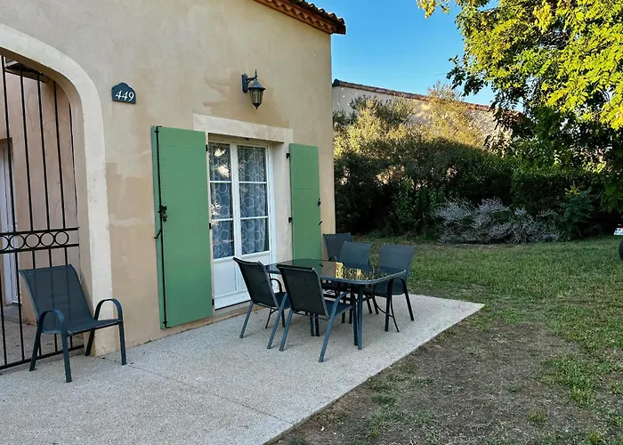 Apparemment 4 Personnes 449 Les Jasses De Camargue